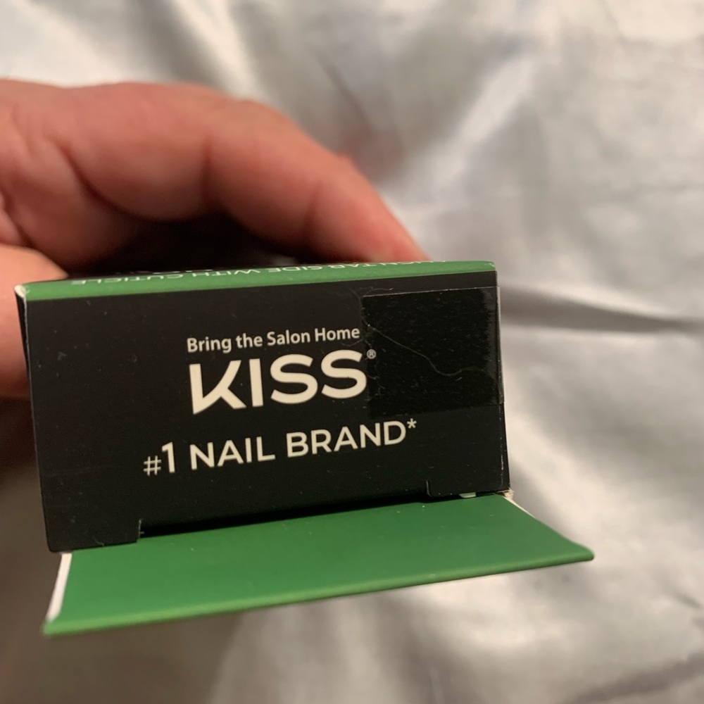 Kate Spade limited edition impress fake nails NIB - Picture 5 of 12
